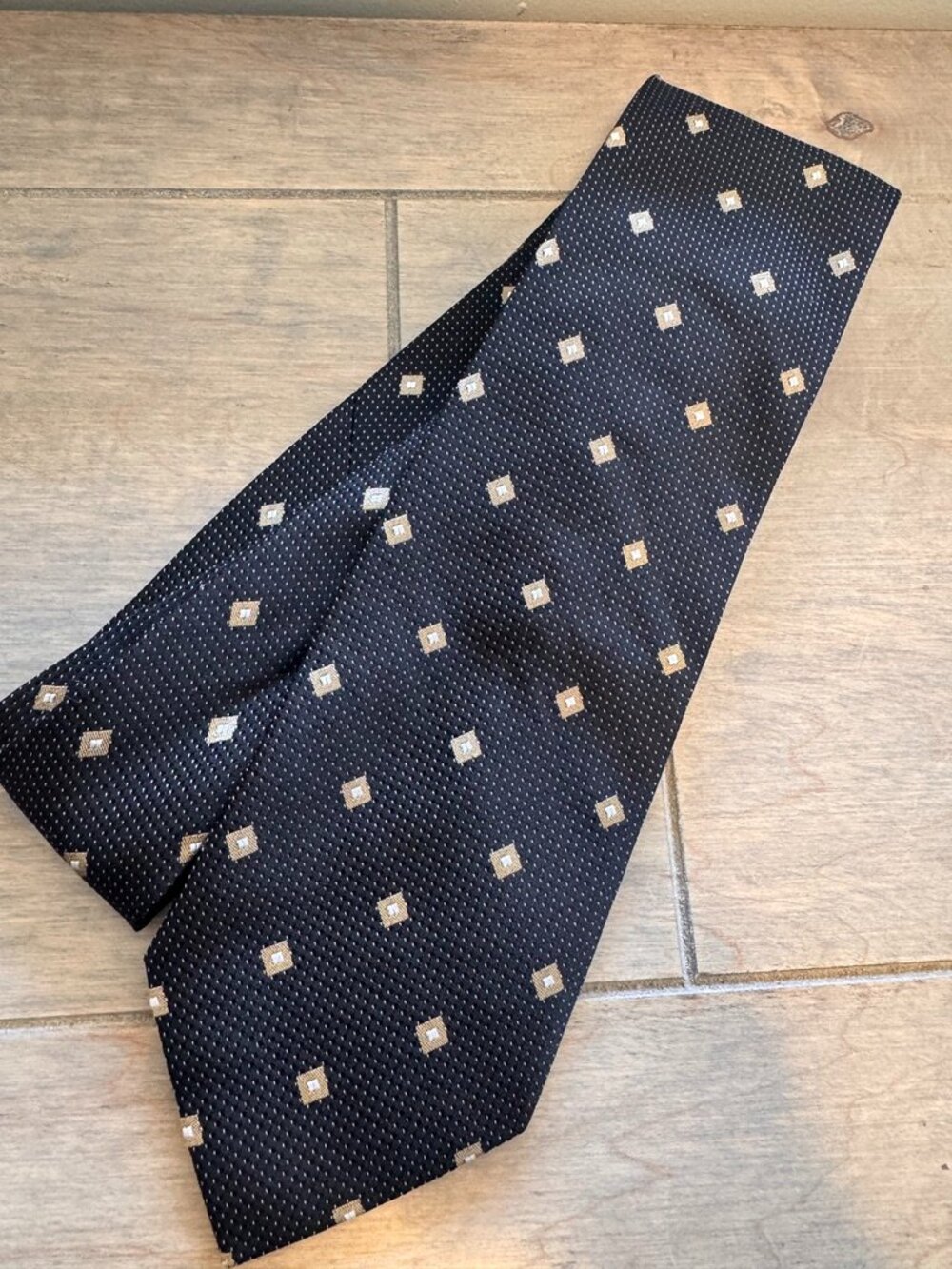 Executive Style! Jos. A. Bank Executive Collection Black Geometric Silk Tie